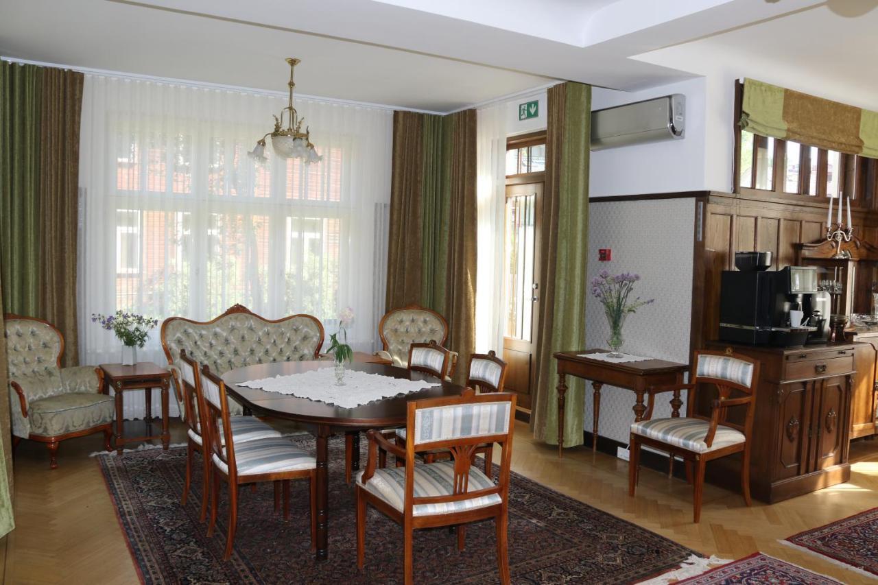 Villa Meri Parnawa Zewnętrze zdjęcie