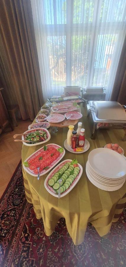 Villa Meri Parnawa Zewnętrze zdjęcie