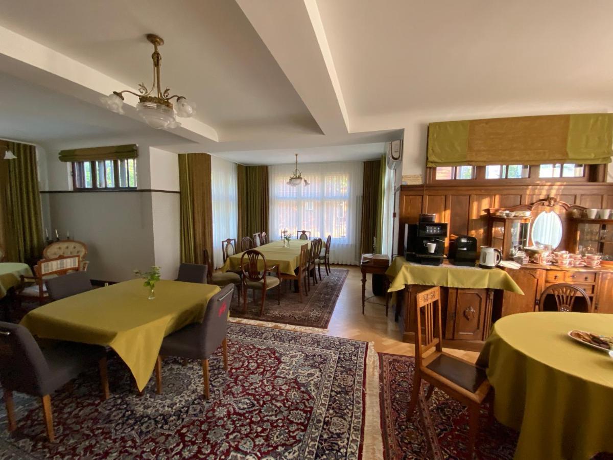 Villa Meri Parnawa Zewnętrze zdjęcie